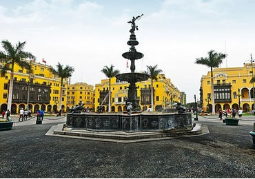 Colonial and Modern City Tour in Lima